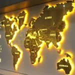 تابلو نقشه جهان با نور مخفی